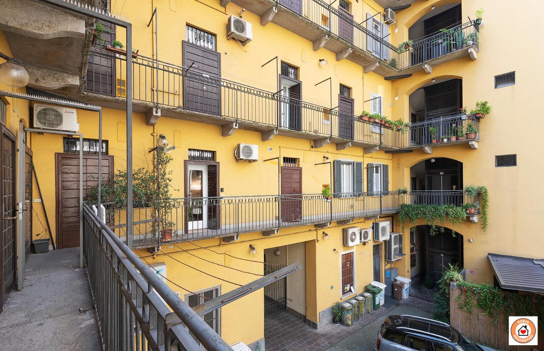 Nido Milanese - Bocconi, Navigli, Duomo Apartman Kültér fotó